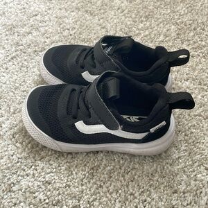 Black Vans toddler size 6
